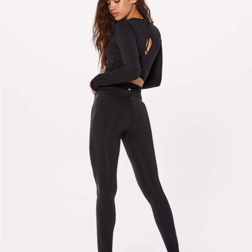 Lululemon Plank to Pike Long Sleeve